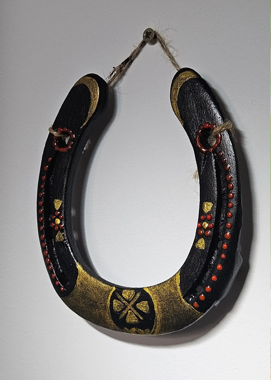 Potcoava Soarelui și a Lunii 4